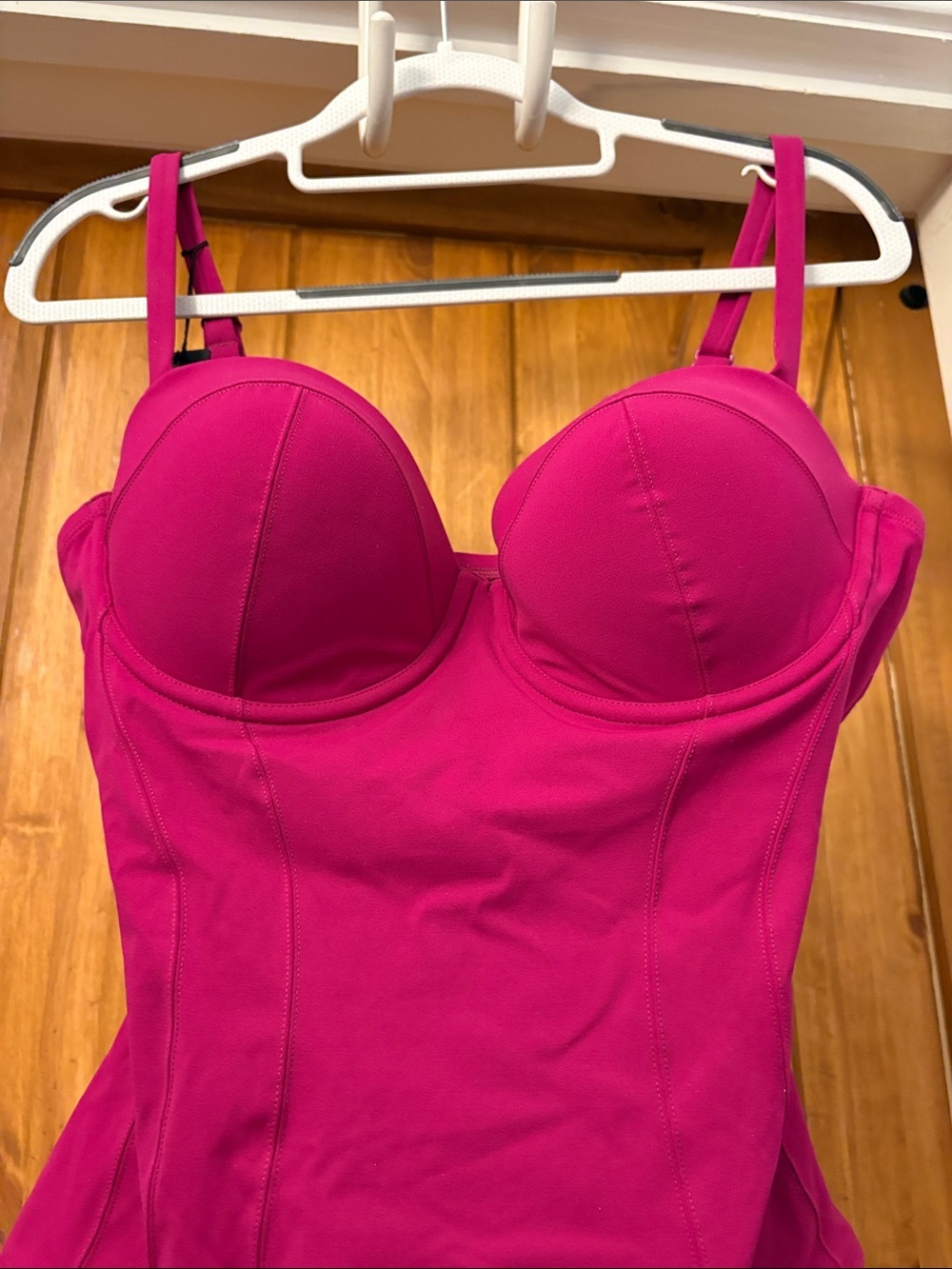 TA3 Lushy Vibrant Berry Bustier One-Piece Swimsuit D/DD Size Large-Short Torso - Picture 3 of 9